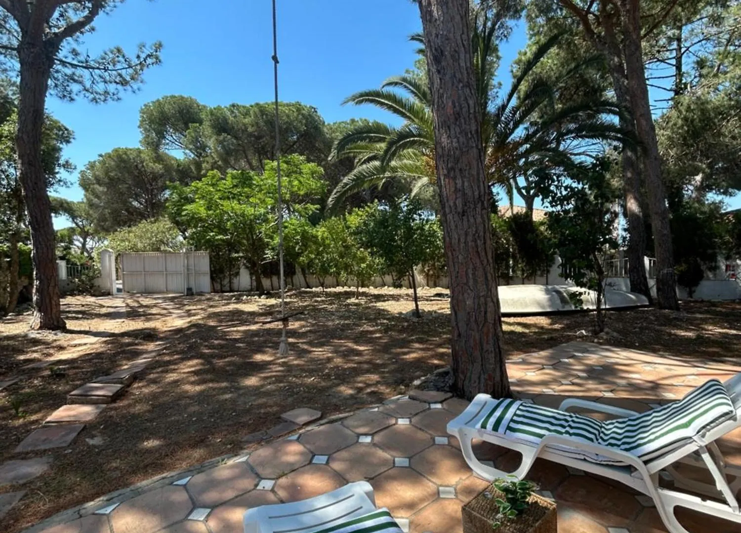 Chalet Con Vistas En Parcela Privada Huelva